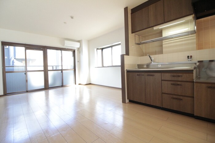 物件内観写真7　(居室)