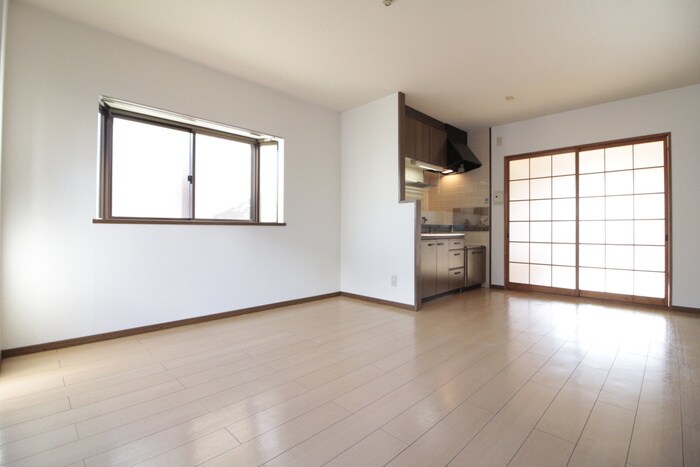 物件内観写真8　(居室)