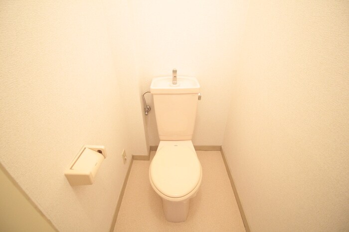 物件内観写真12　(トイレ)