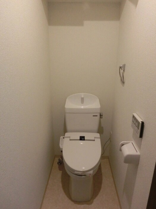 物件内観写真15　(トイレ)