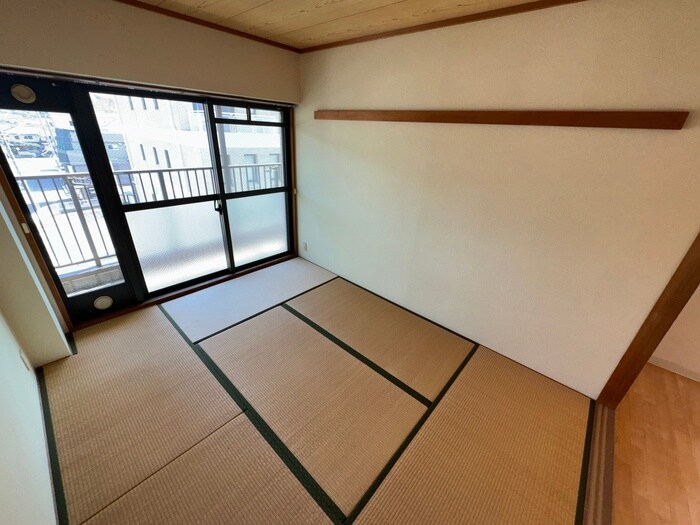 物件内観写真8　(居室)