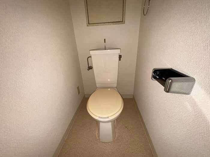 物件内観写真14　(トイレ)