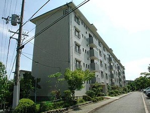 箕面如意谷住宅１６号棟(307)