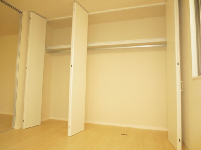 物件内観写真7　(収納)