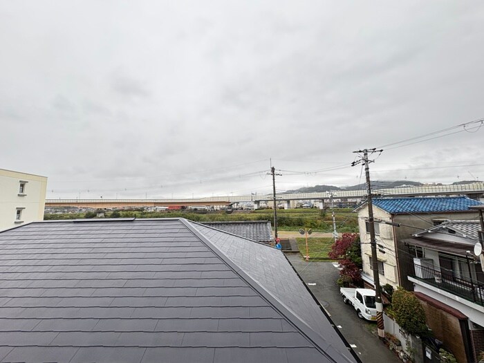 物件内観写真22　(室内からの展望)