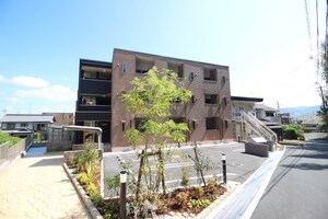 カーサ・ＭＨ　三山木外観写真