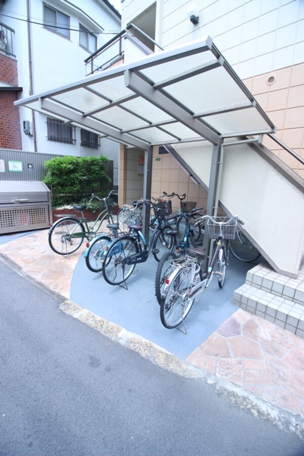 駐輪場
