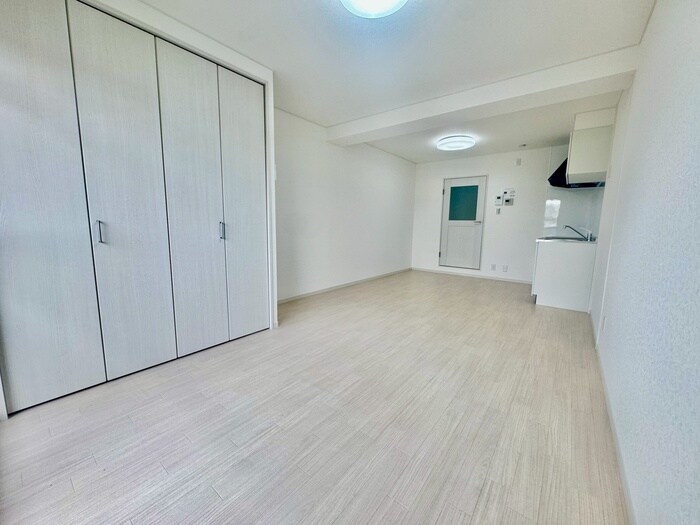 物件内観写真8　(居室)