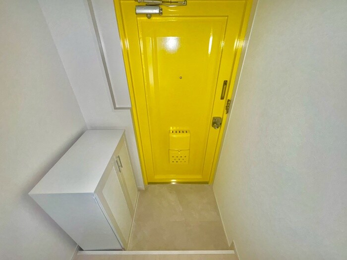 物件内観写真14　(玄関)