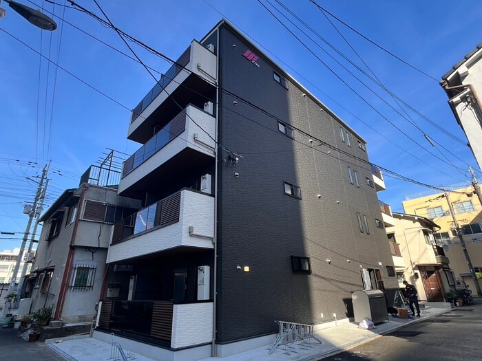 物件外観写真1　(建築中)