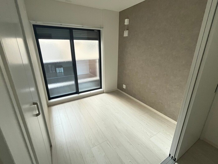 物件内観写真7　(室内からの展望)