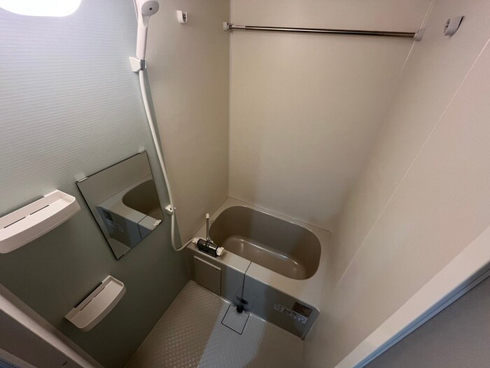 物件内観写真10　(バス／シャワールーム等)