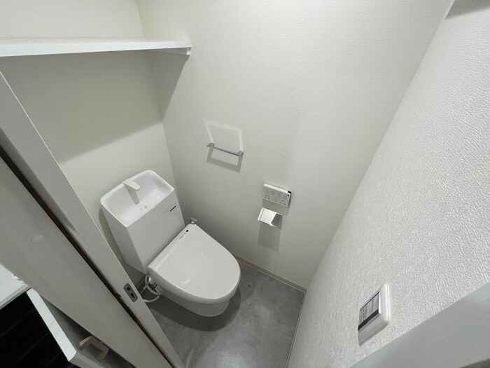 物件内観写真13　(トイレ)