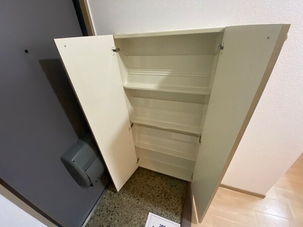 靴箱