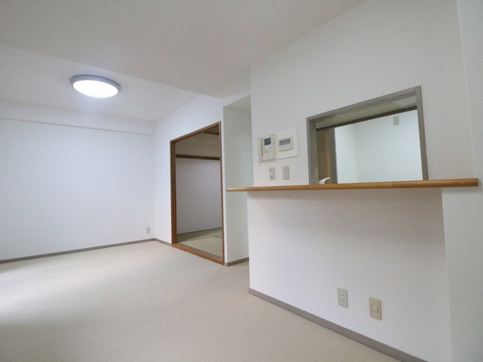 物件内観写真9　(居室)