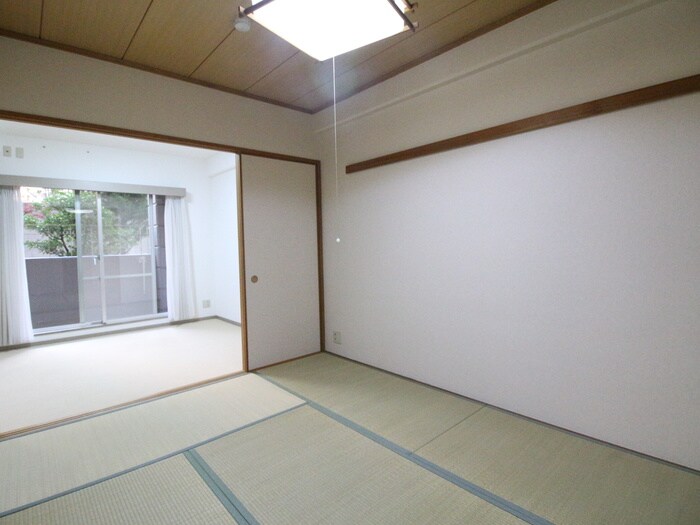 物件内観写真17　(居室)