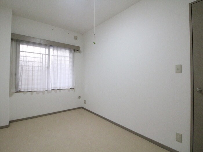 物件内観写真18　(居室)