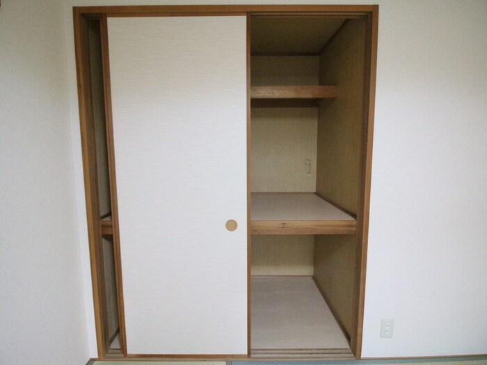 物件内観写真21　(収納)
