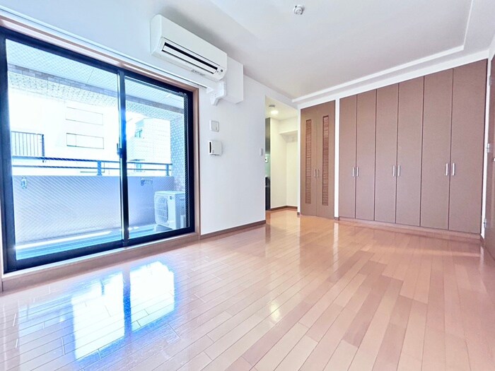 物件内観写真6　(居室)