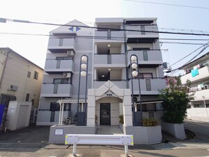 シャルマンフジ忠岡参番館外観写真