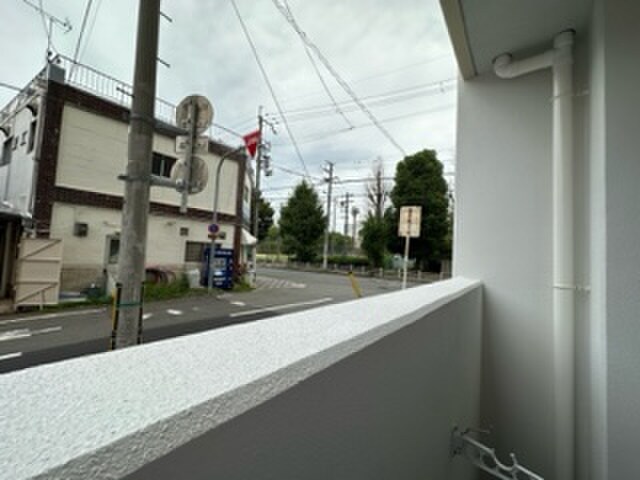 物件内観写真16　(室内からの展望)