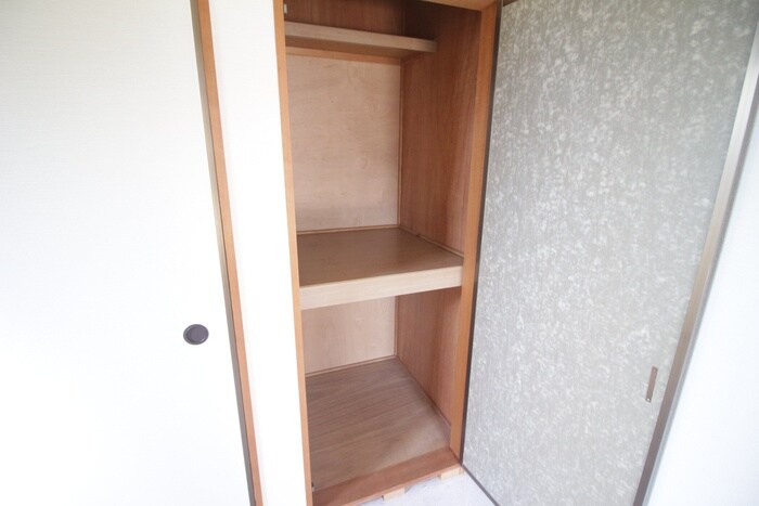 物件内観写真13　(収納)