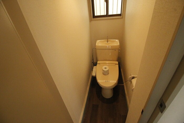 物件内観写真17　(トイレ)
