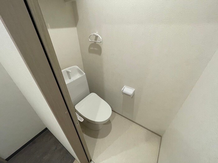 物件内観写真9　(トイレ)