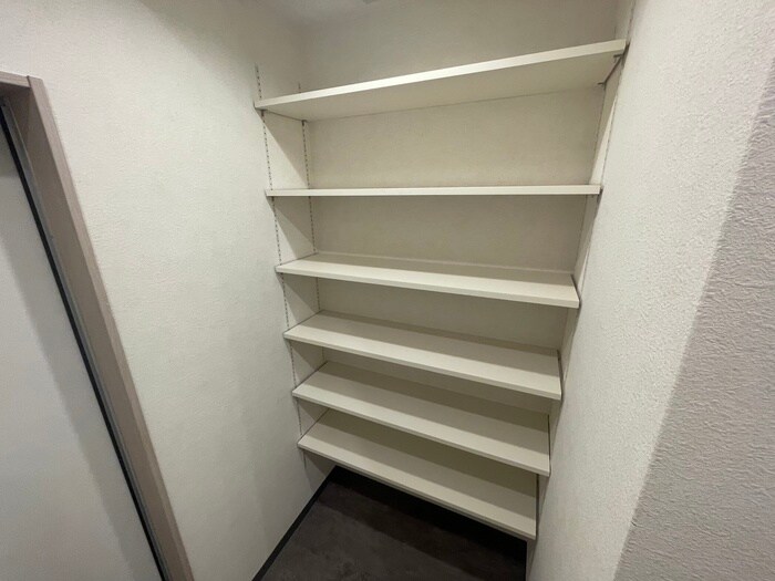 物件内観写真17　(靴箱)