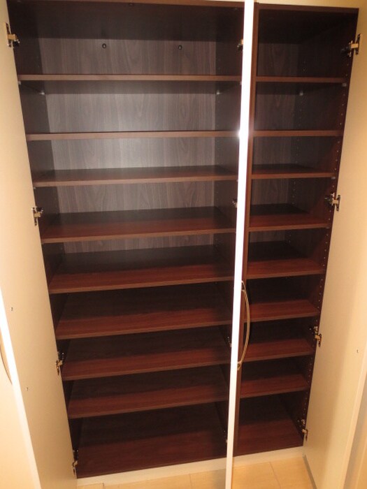 物件内観写真14　(靴箱)