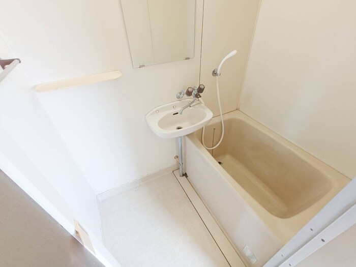 物件内観写真13　(バス／シャワールーム等)