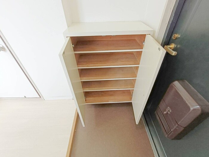 物件内観写真19　(靴箱)