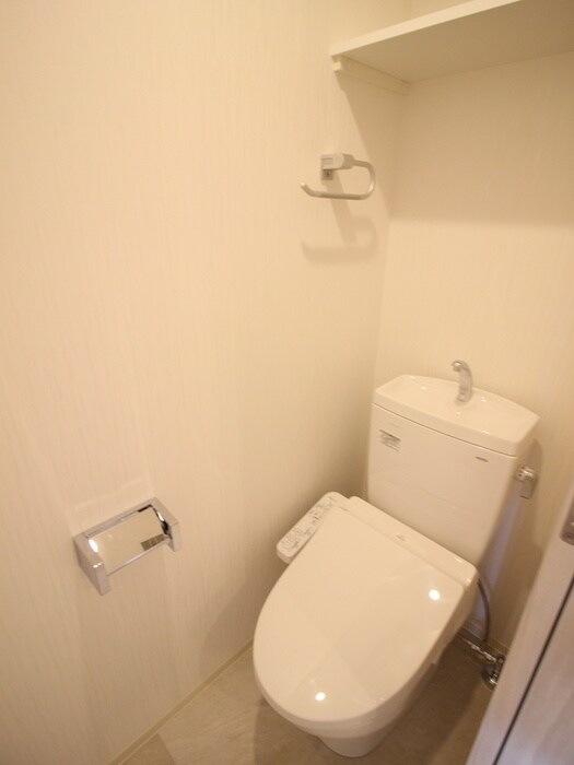 物件内観写真12　(トイレ)