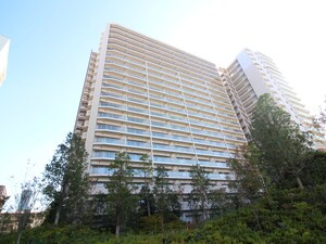 ﾘﾊﾞｰｶﾞｰﾃﾞﾝ福島木漏れ日の丘Ｃ棟外観写真
