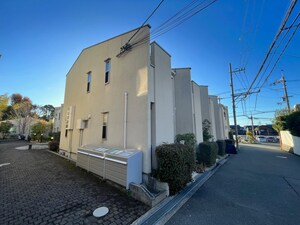 建石ヒルズ1号棟外観写真