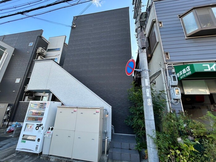 物件外観写真2　(駐輪場)