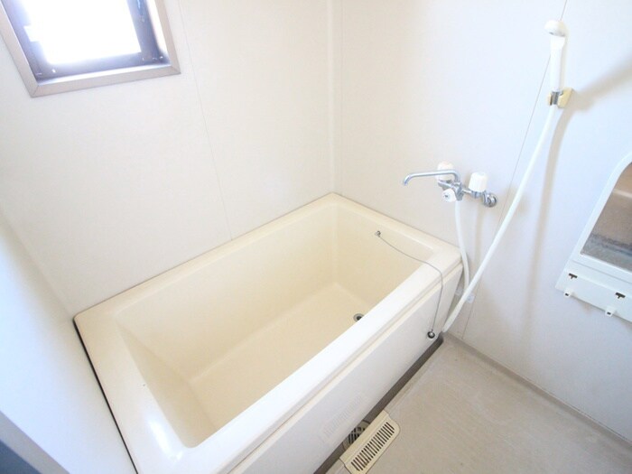 物件内観写真12　(バス／シャワールーム等)