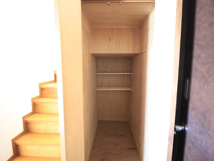 物件内観写真21　(収納)