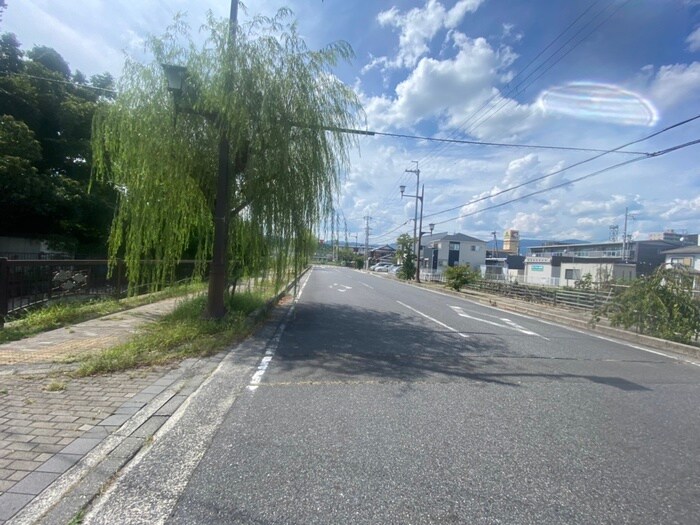 物件外観写真6　(周辺環境)