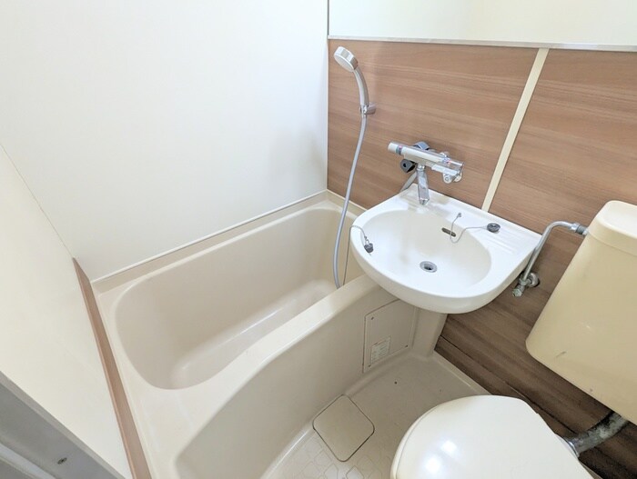 物件内観写真10　(バス／シャワールーム等)