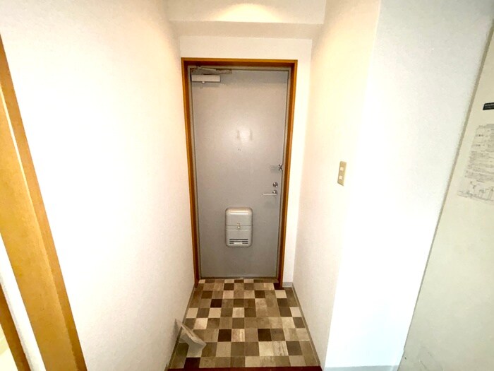 物件内観写真20　(玄関)