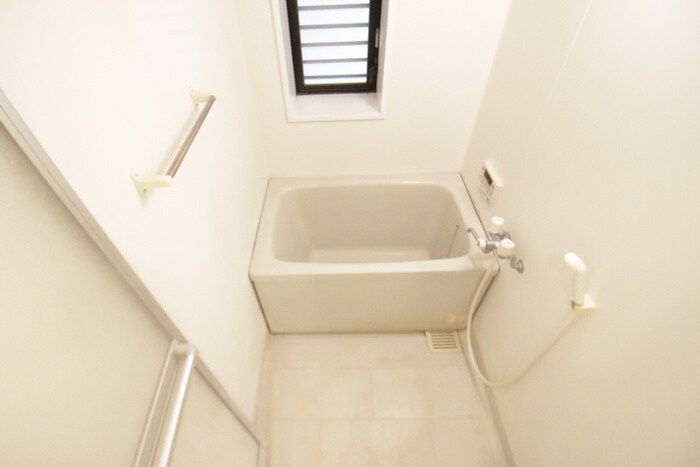 物件内観写真9　(バス／シャワールーム等)