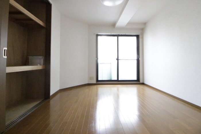 物件内観写真14　(居室)