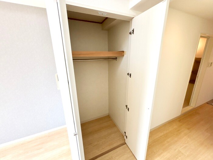 物件内観写真16　(収納)
