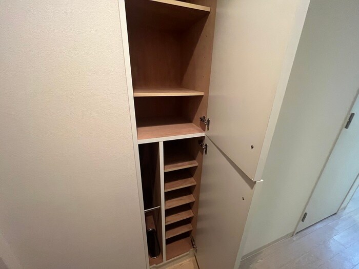 物件内観写真20　(靴箱)