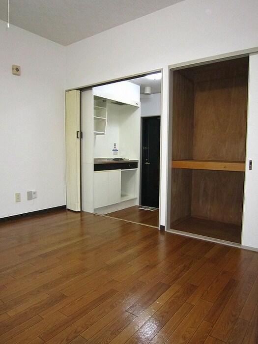 物件内観写真15　(内観写真)