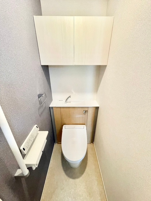 物件内観写真9　(トイレ)