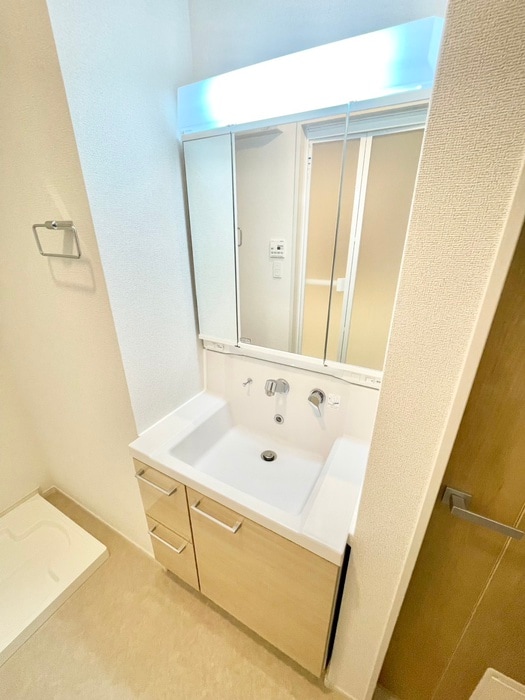 物件内観写真10　(洗面)