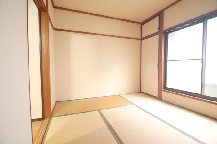 物件内観写真11　(居室)