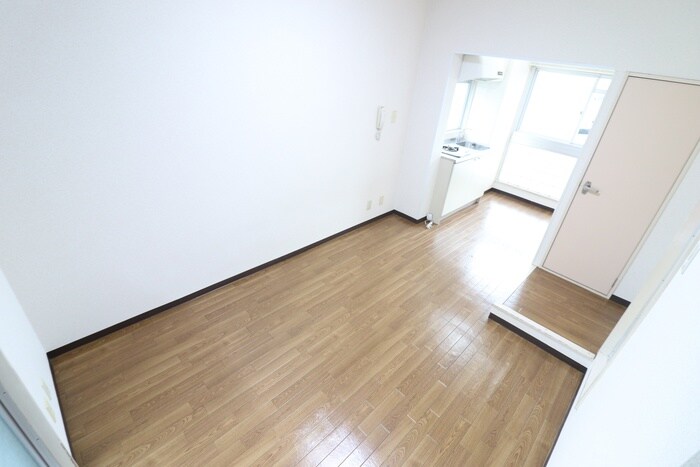 物件内観写真6　(居室)